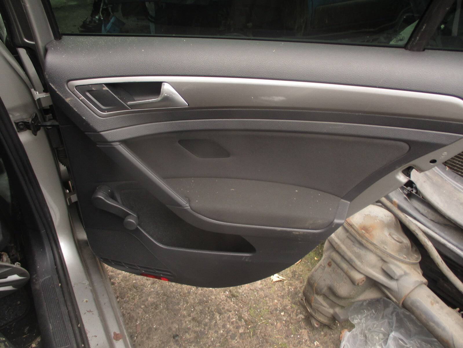 2014 VOLKSWAGEN GOLF MK7 OSR DRIVER SIDE REAR RIGHT DOOR CARD PANEL