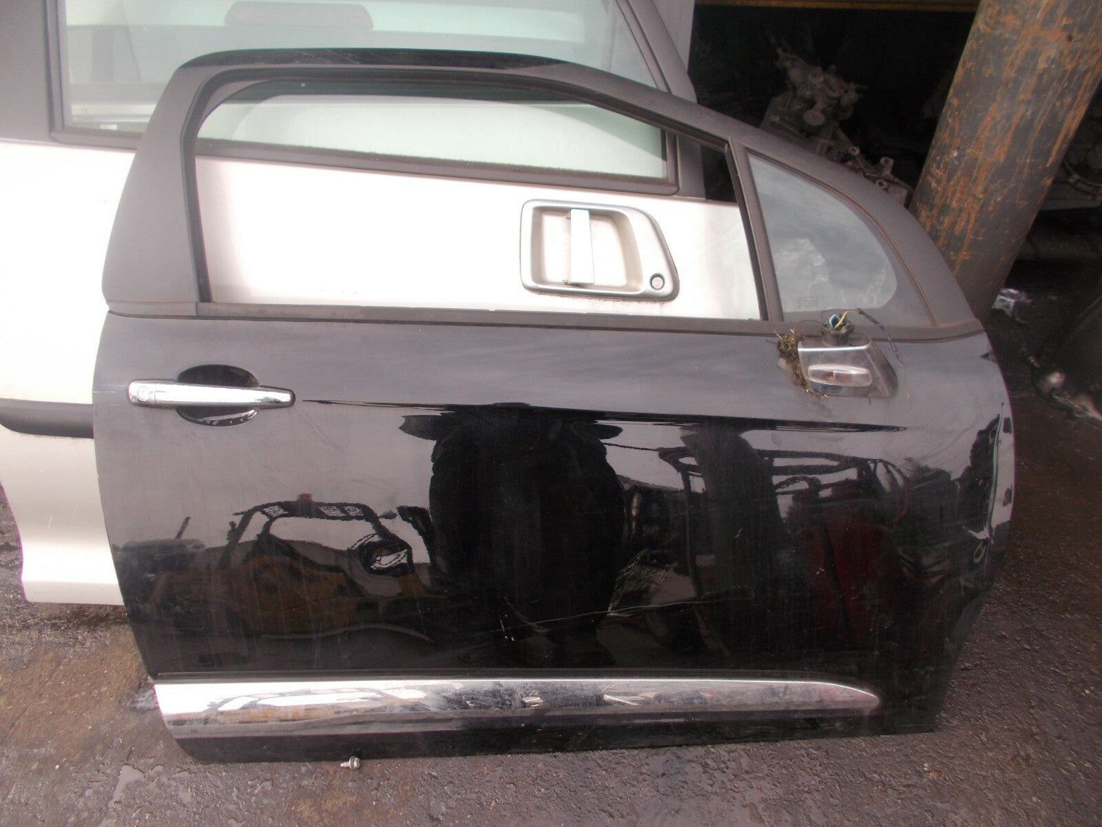 2009-2018 CITROEN DS3 OS DRIVER SIDE BARE DOOR SHELL EXY BLACK ONYX DAMAGED
