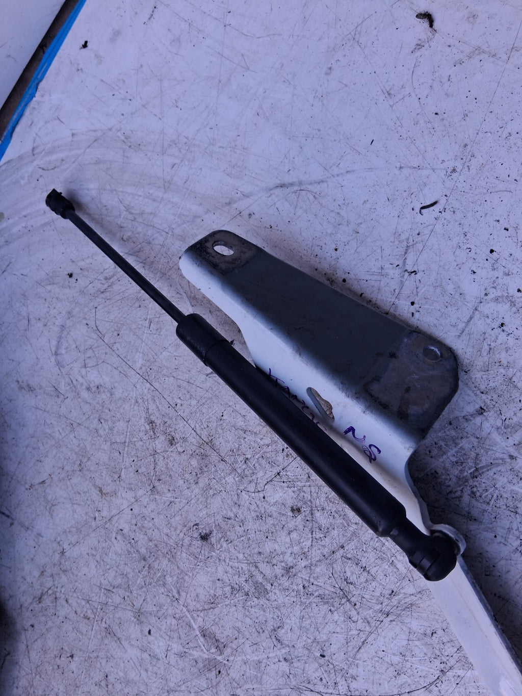 2020 RENAULT KANGOO MK2 NSF PASSENGER SIDE FRONT LEFT BONNET HINGE A4158800028