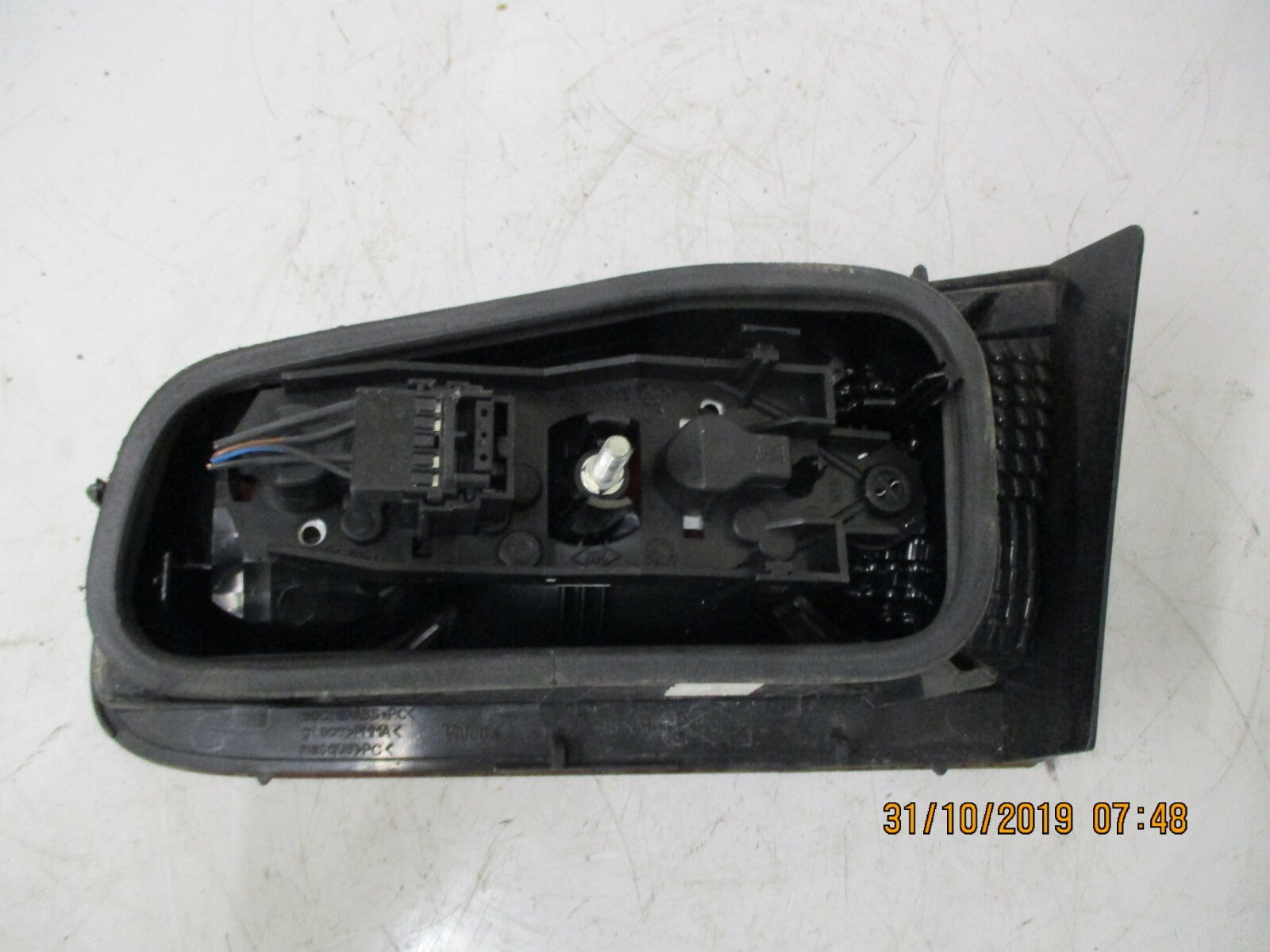 RENAULT LAGUNA HATCHBACK MK2 2007 FACELIFT NSR PASSENGER SIDE INNER REAR LIGHT