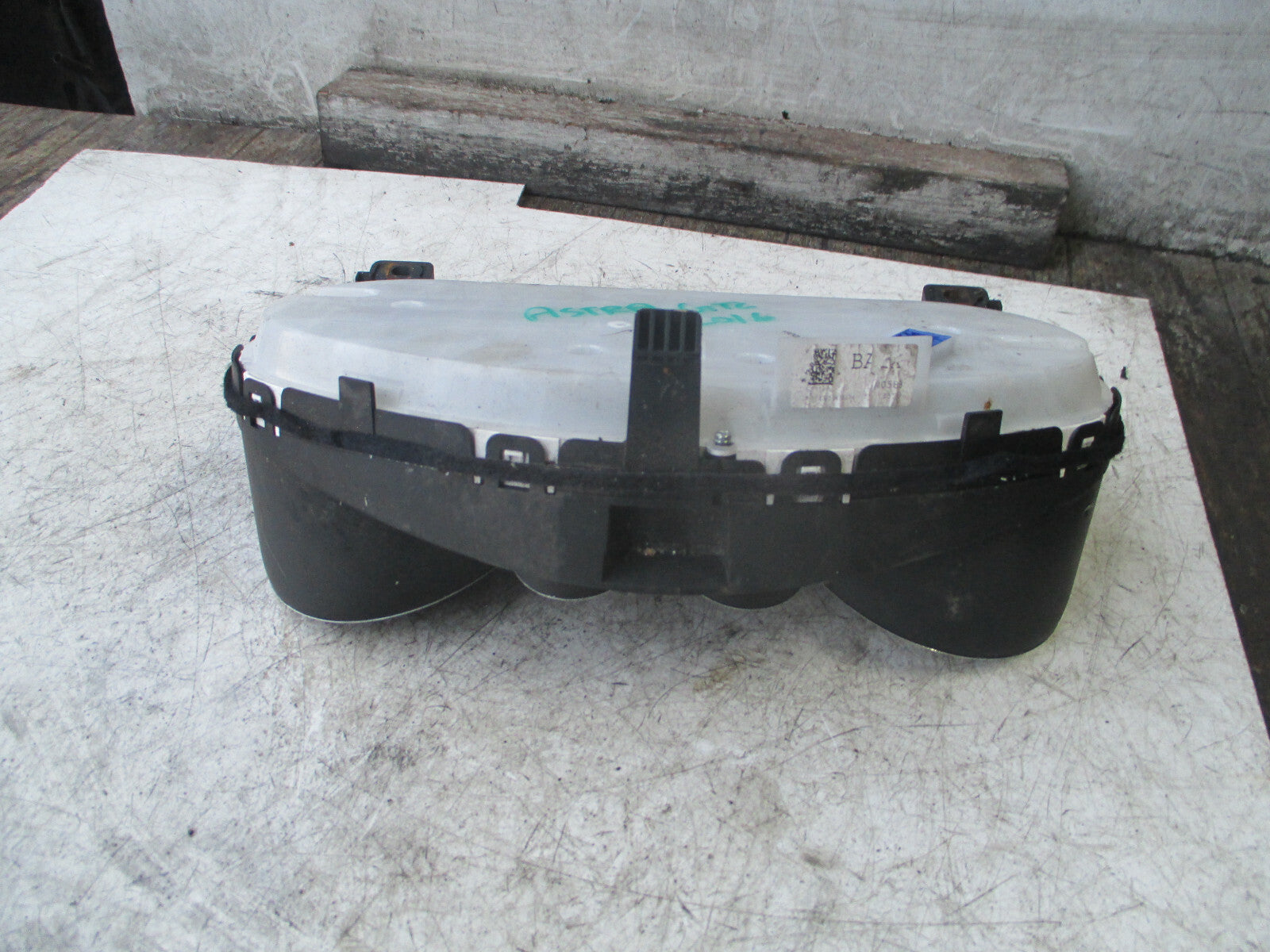 VAUXHALL ASTRA GTC 2016 1.4 PETROL SPEEDO INSTRUMENT CLUSTER 13460588 BA1X
