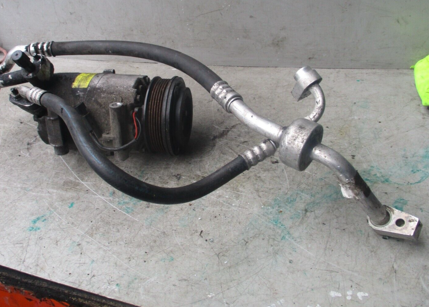2017 FORD FOCUS PETROL AIR CONDITONER AC COMPRESSION PUMP 19D629-DB