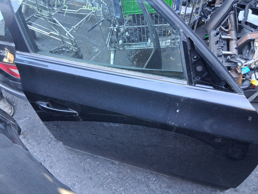 2004 BMW X3 E83 OSF DRIVER SIDE FRONT RIGHT COMPLETE DOOR BLACK