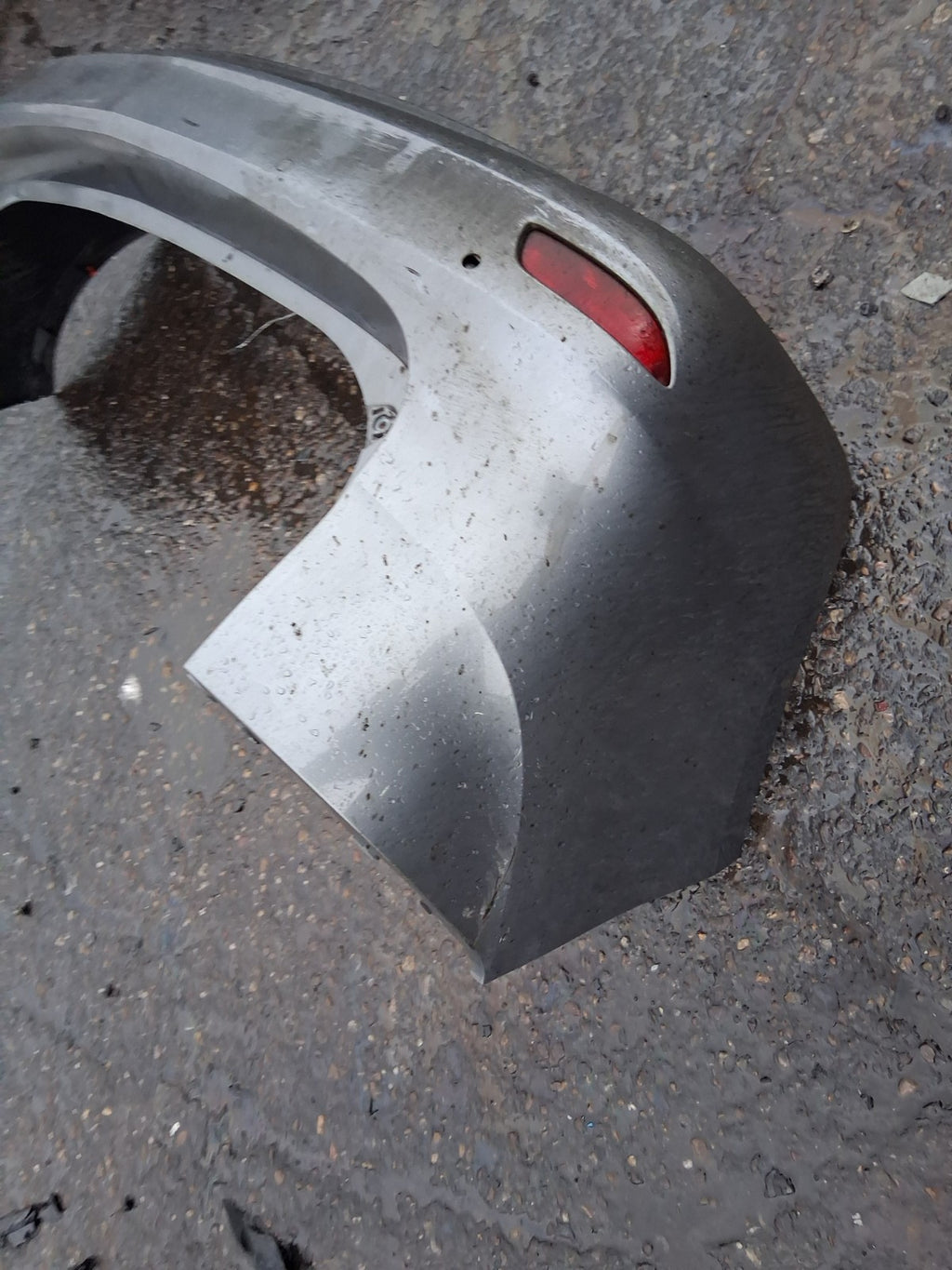 2017 VAUXHALL ZAFIRA C TOURER COMPLETE REAR BUMPER WITH PDC SENSORS GREY