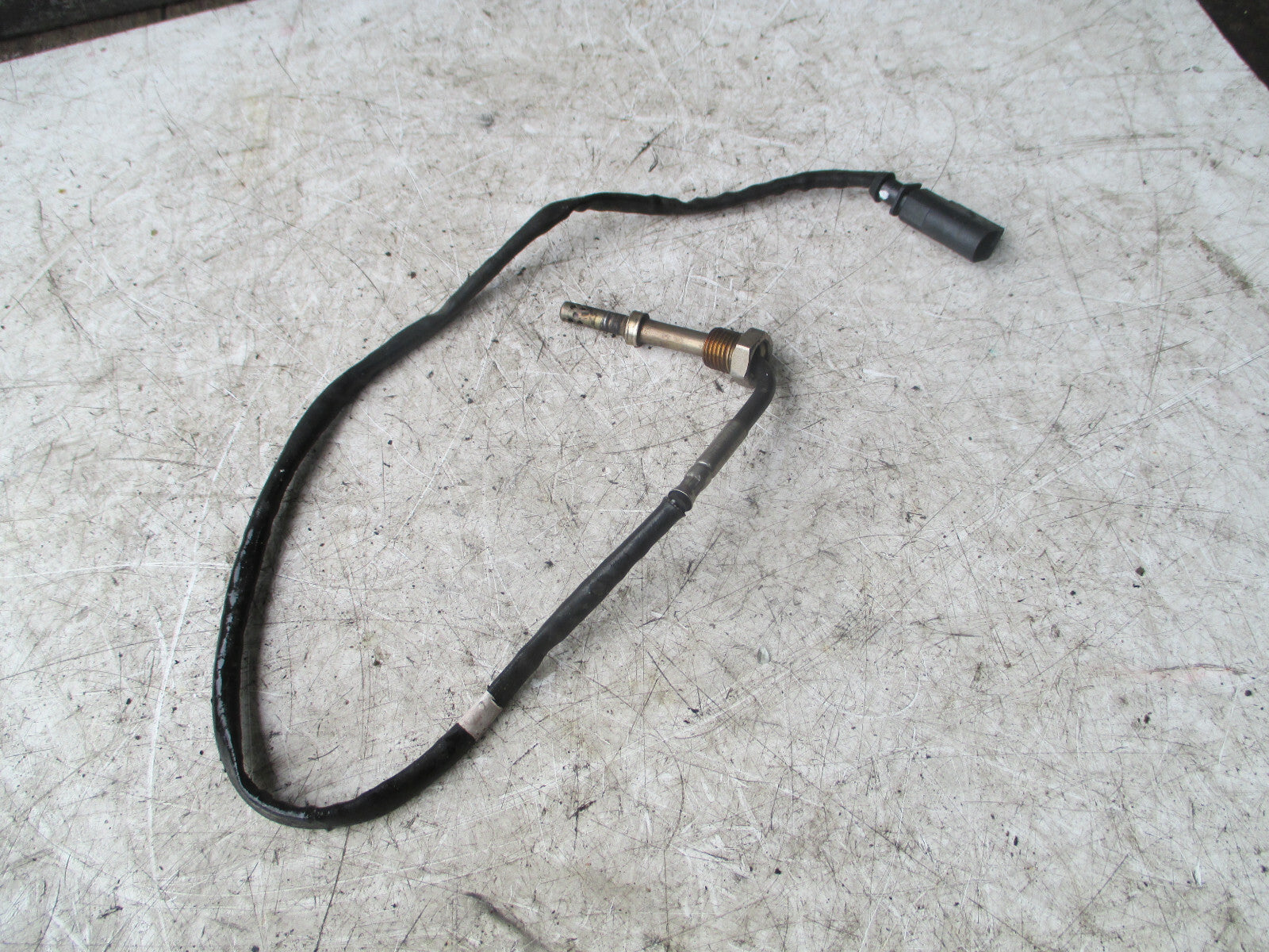 AUDI A4 2014 B8 2.0 TDI DIESEL EXHAUST TEMPERATURE SENSOR 4G0906088J