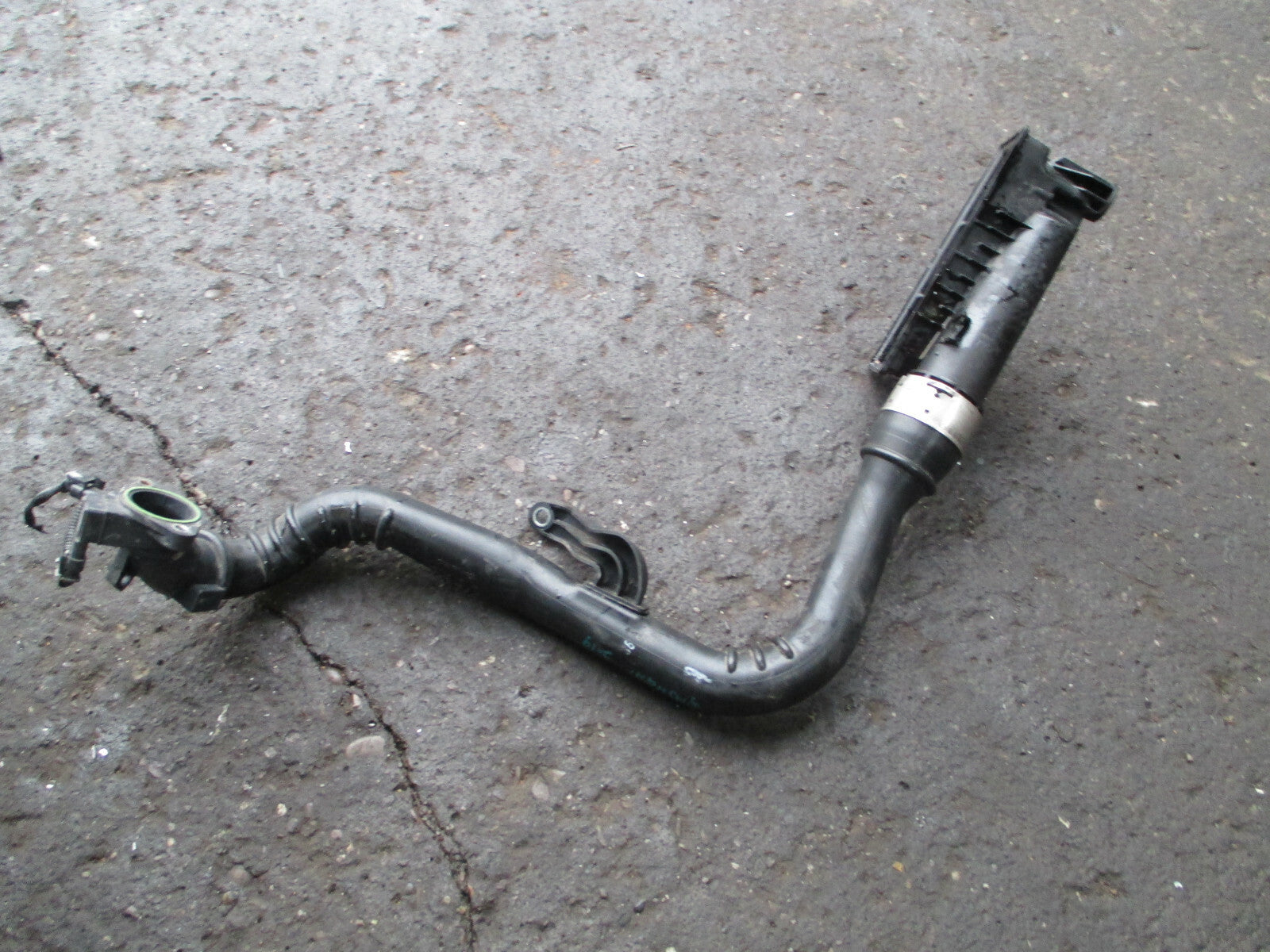 NISSAN QASHQAI J11 2018 1.5 DIESEL AIR INTAKE TURBO PIPE 144607753R