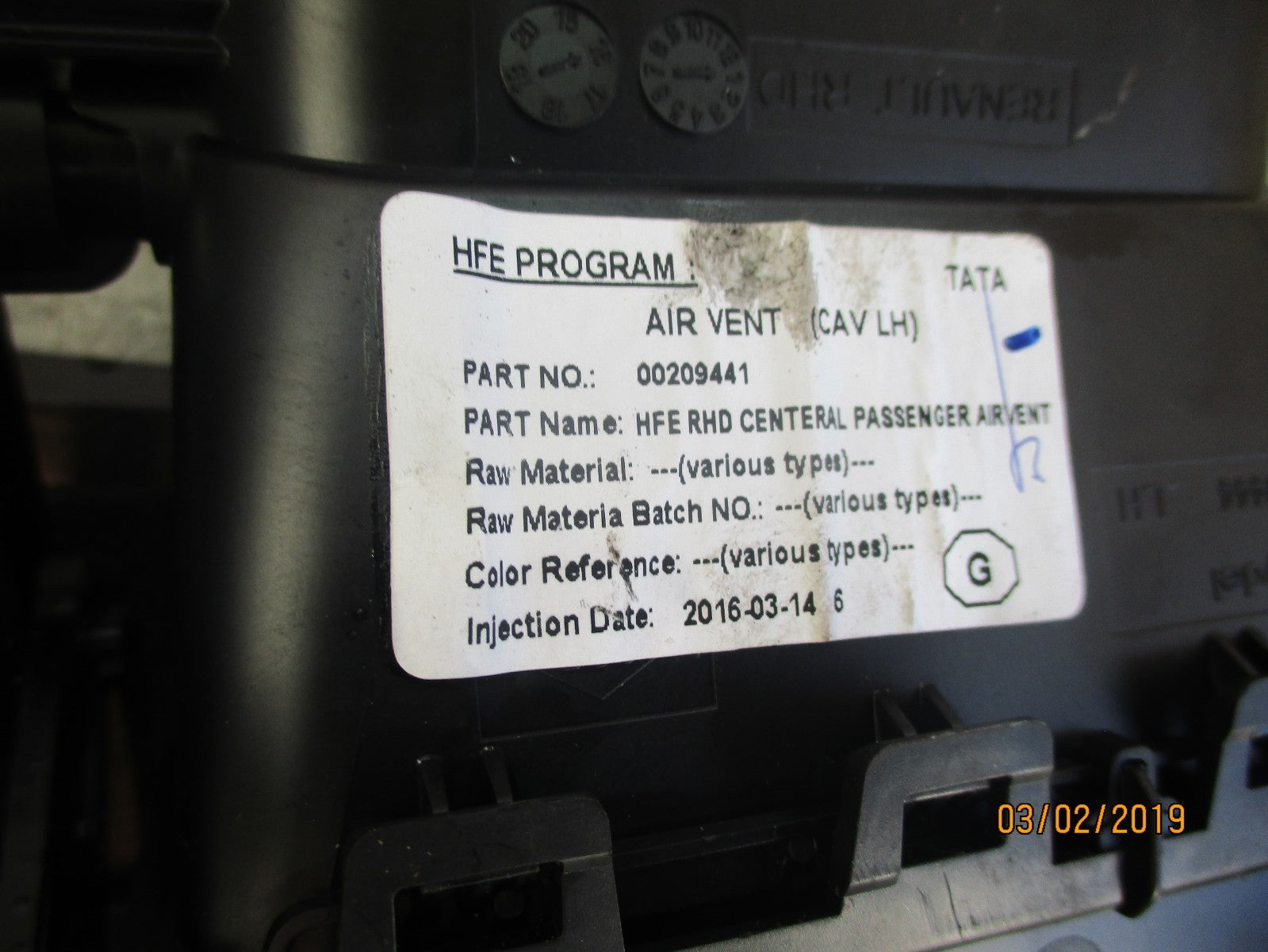 RENAULT KADJAR 2016 CENTRE DASHBOARD AIR VENTS 00209442 00209441 00189113 01