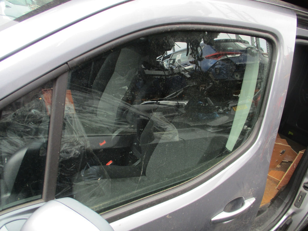 2019 VAUXHALL COMBO E MK4 NS PASSENGER SIDE FRONT WINDOW GLASS
