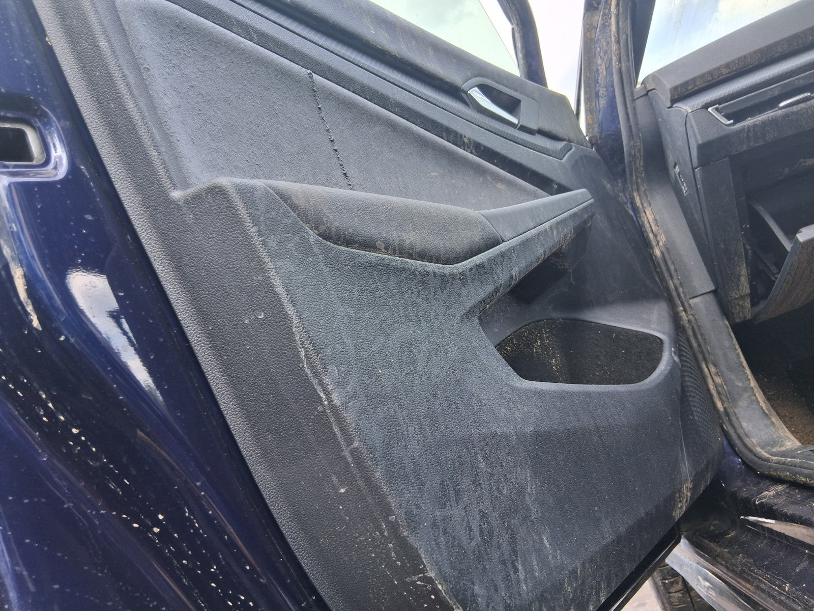 2022 VW VOLKSWAGEN GOLF MK8 NSF PASSENGER SIDE FRONT LEFT DOOR CARD