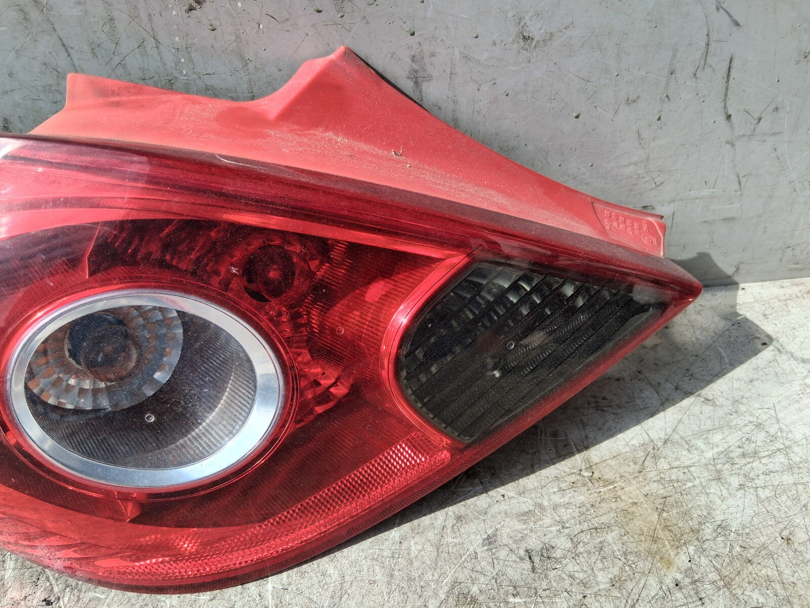 2012 VAUXHALL CORSA D NSR PASSENGER SIDE REAR LEFT TAIL LIGHT 89038962A