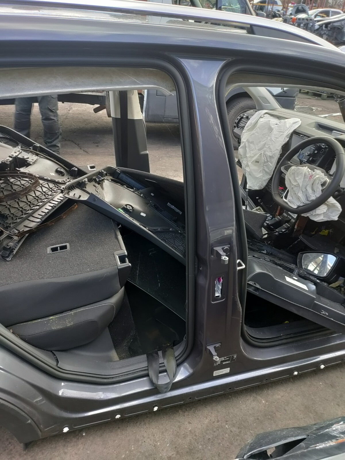2023 VOLKSWAGEN T CROSS OS DRIVER SIDE B PILLAR QUARTER CUT