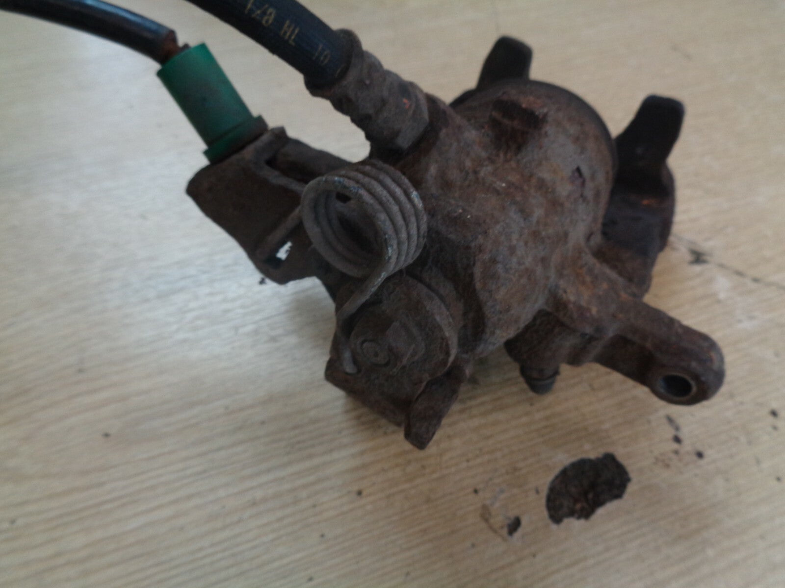 VAUXHALL VIVARO NS PASSENGER SIDE REAR BRAKE CALIPER