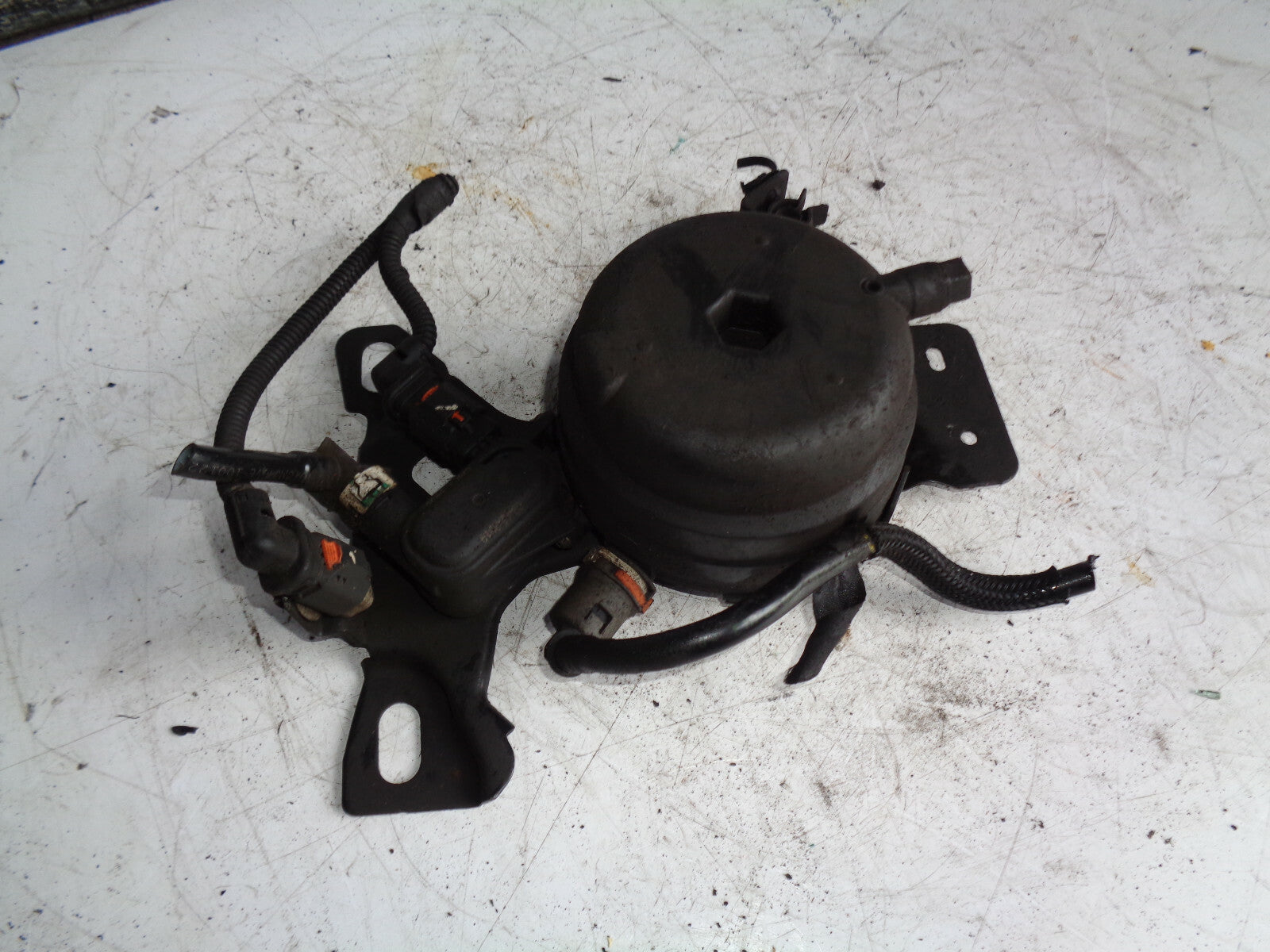 CITROEN C5 AIRCROSS 2019 1.5 HDI DIESEL FUEL FILTER HOUSING 9816847180