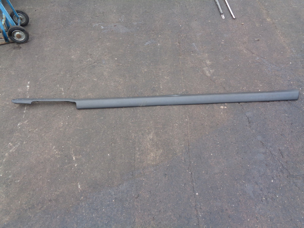 LINCOLN TOWN CAR LIMOUSINE LEFT SIDE UPPER INTERIOR ROOF PANEL