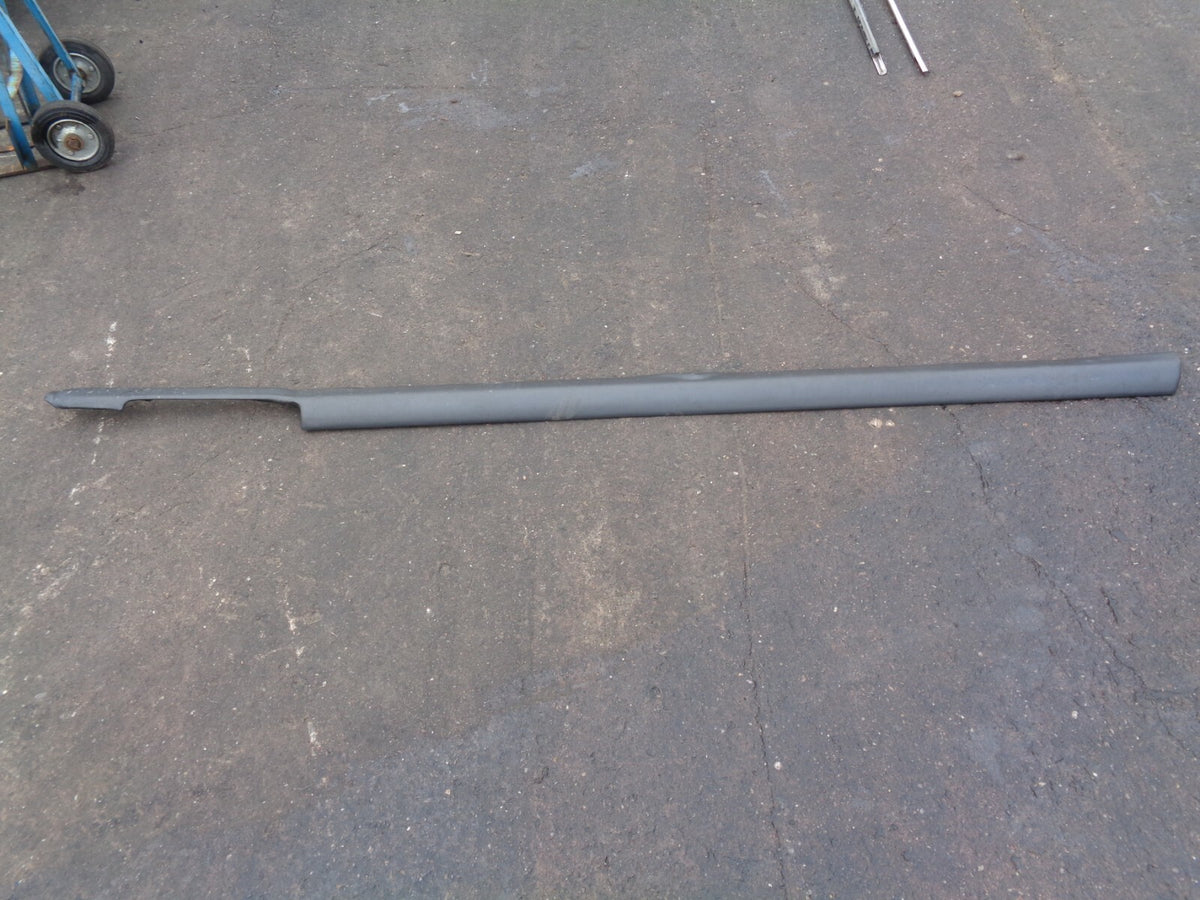 LINCOLN TOWN CAR LIMOUSINE LEFT SIDE UPPER INTERIOR ROOF PANEL