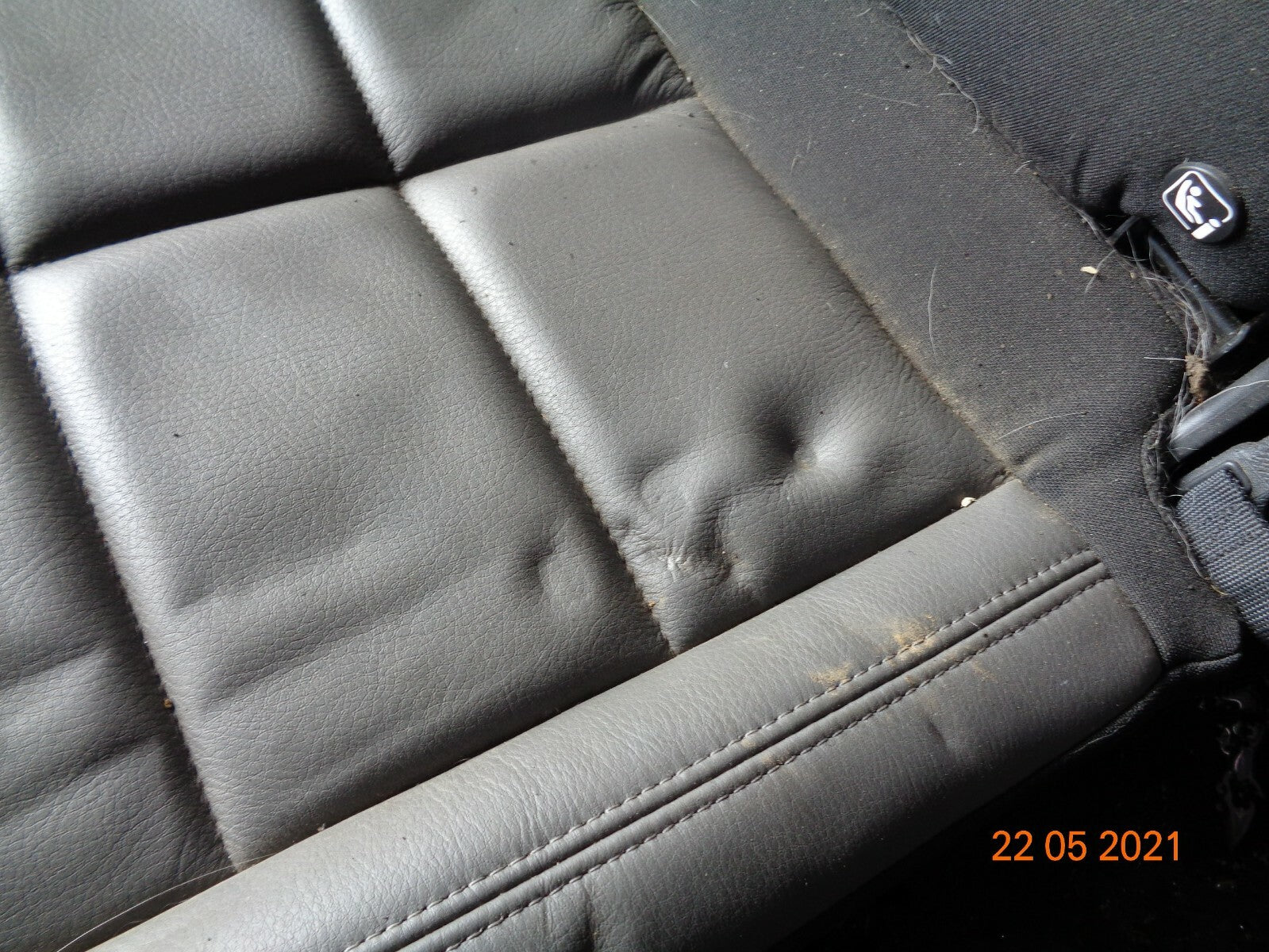 CITROEN C5 AIRCROSS 2019 REAR SEATS HALF LEATHER & FABRIC WITH WHITE STRIP