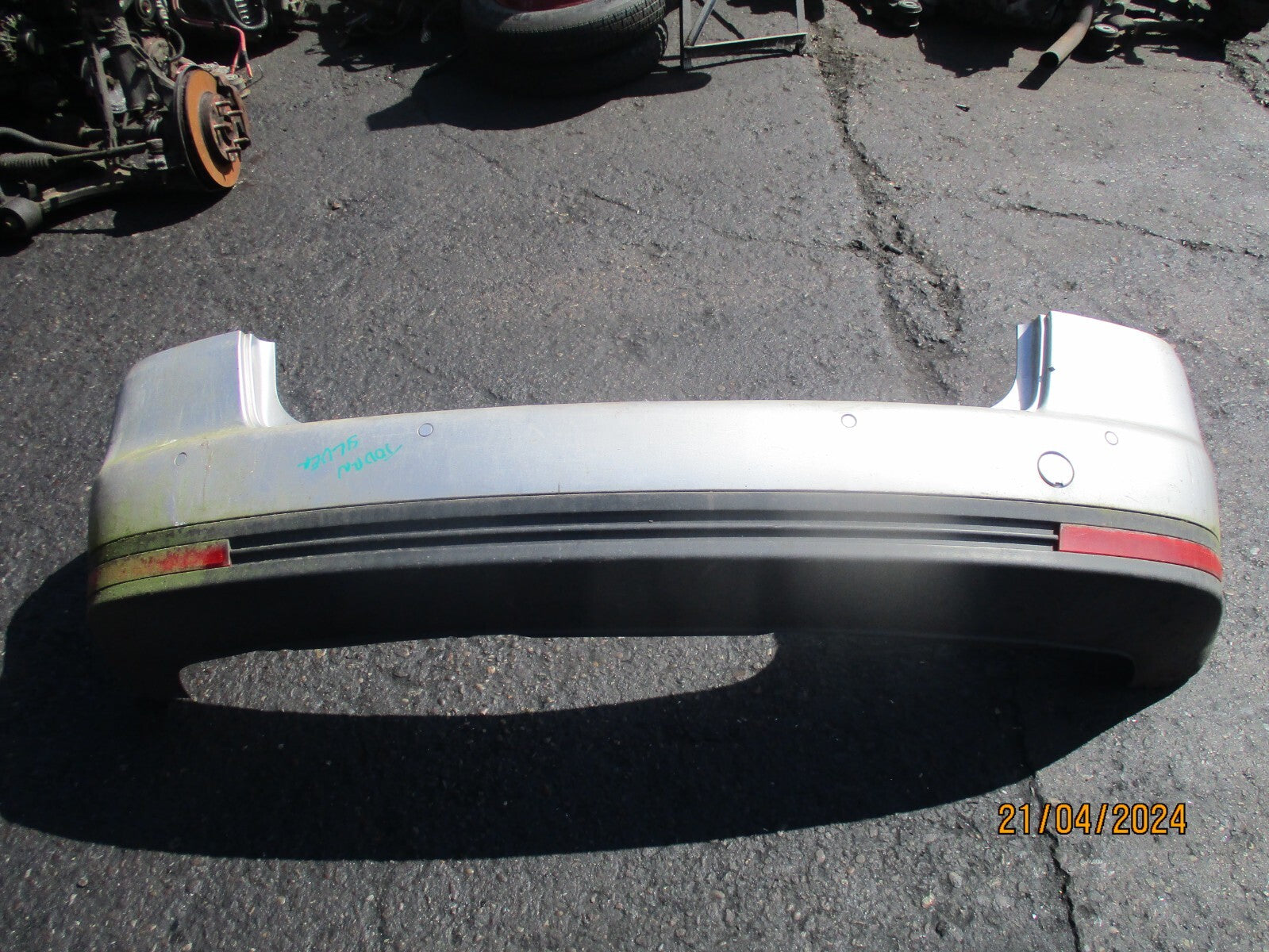 VW VOLKSWAGEN TOURAN 2008 REAR COMPLETE BUMPER SILVER