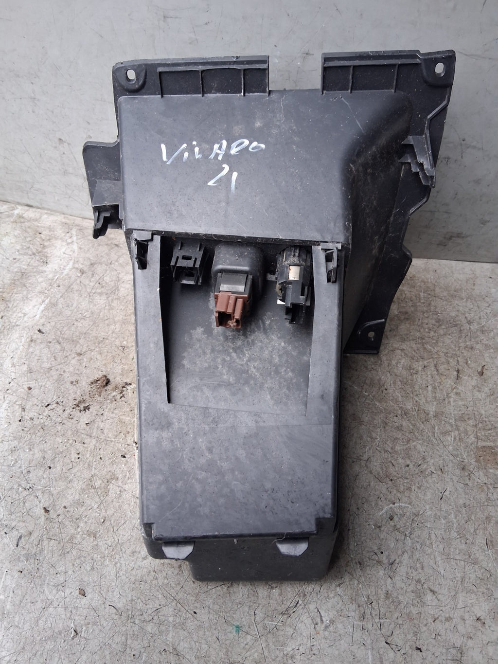 2021 VAUXHALL VIVARO MK3 DASHBOARD STORAGE & 12V SOCKET 9808591877