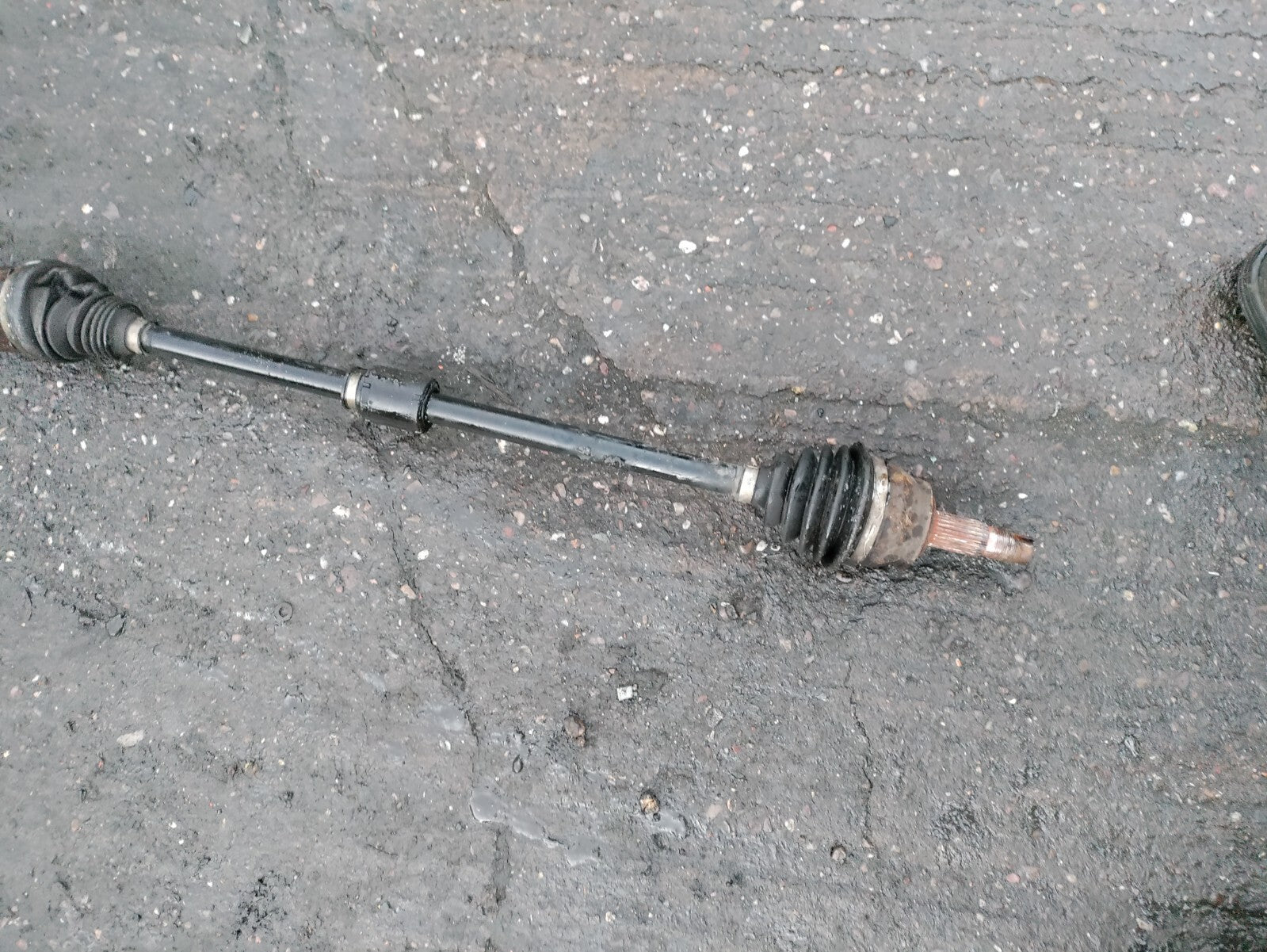 2012 VAUXHALL CORSA D 1.3 DIESEL MANUAL OS DRIVER SIDE FRONT DRIVESHAFT