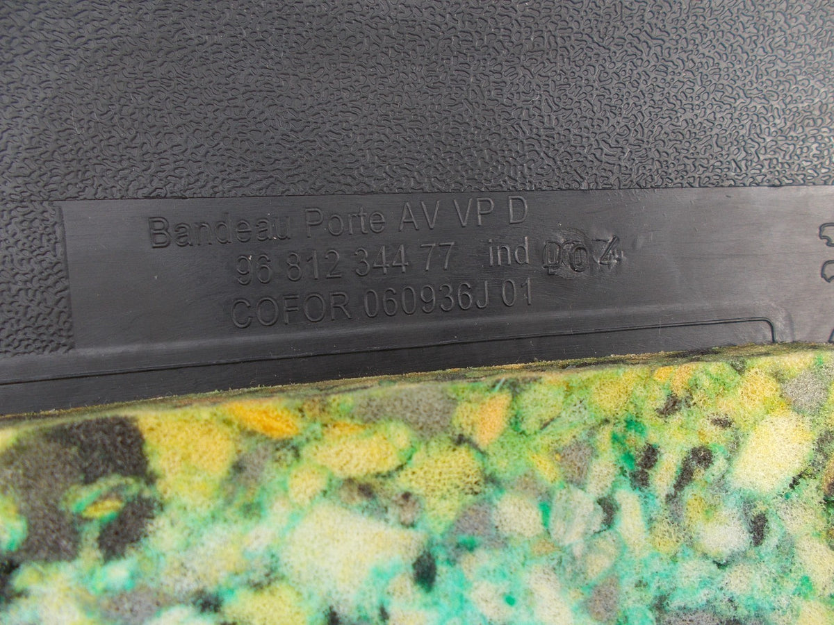 2013 PEUGEOT PARTNER MK2 MPV OSF DRIVERS SIDE FRONT DOOR CARD 9681235177