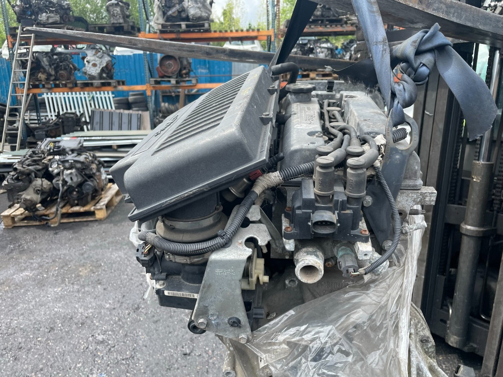 2004 FORD FIESTA MK6 1.25 PETROL ENGINE COMPLETE WITH GEARBOX DHF