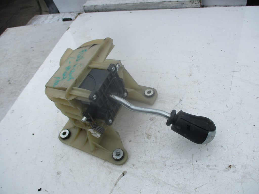 FORD FOCUS C-MAX MK2 GEARSTICK SHIFTER