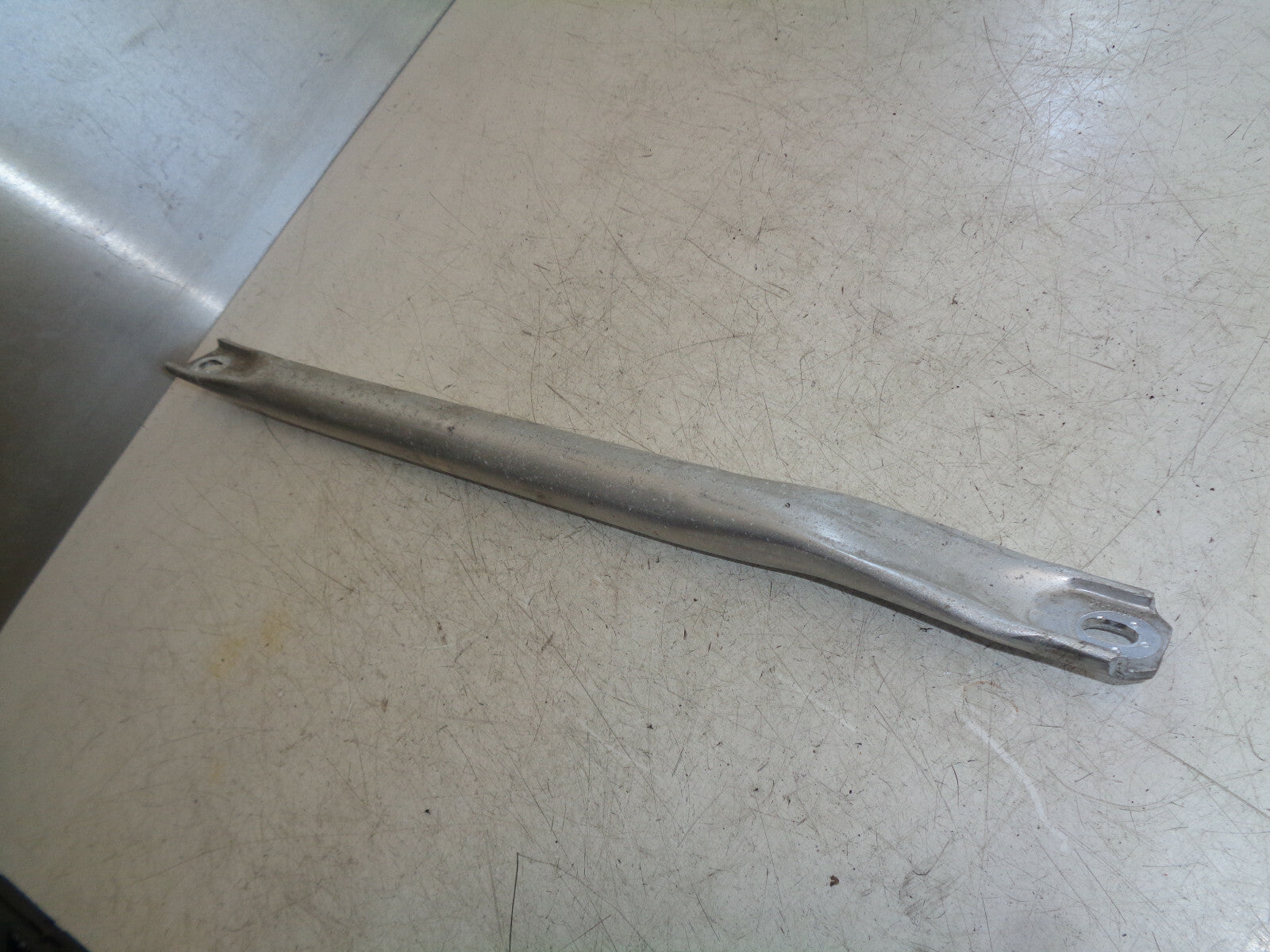 BMW 5 SERIES F10 2012 FRONT CROSS BRACE PASSENGER SIDE 7180315