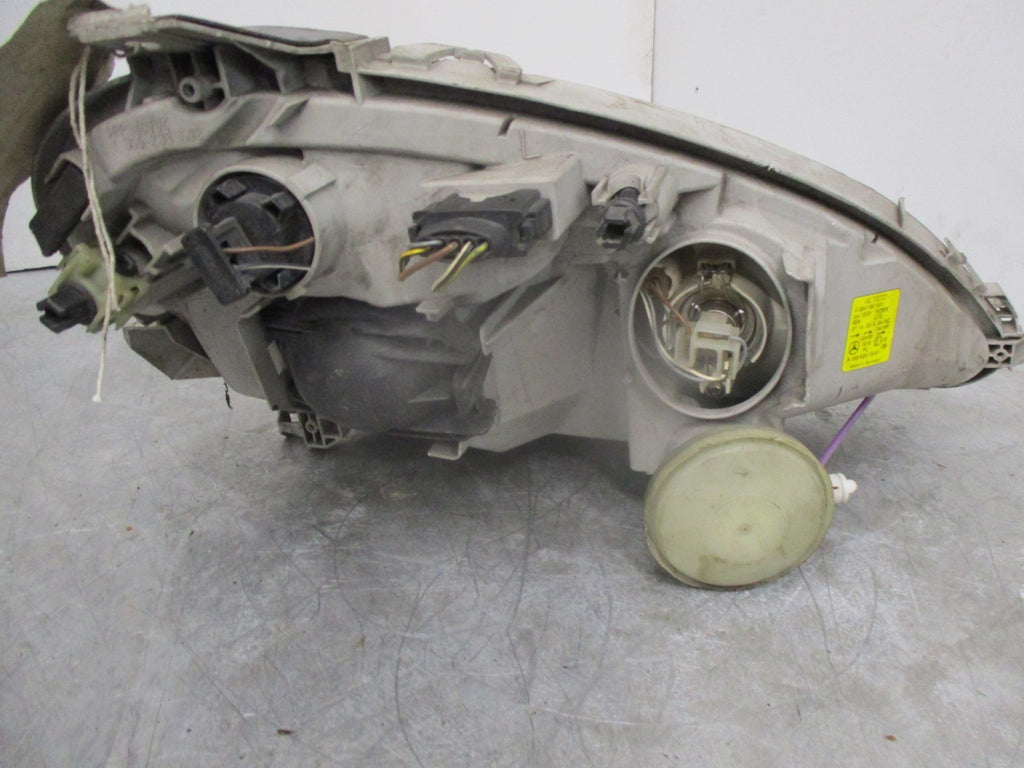 2001 MERCEDES A CLASS W168 NS PASSENGER SIDE HEADLIGHT ASSEMBLY A1688201961