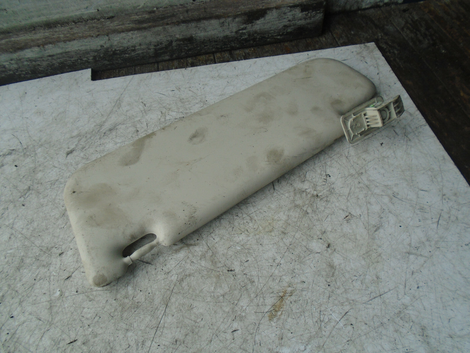 FIAT 500 2019 OSF DRIVER SIDE FRONT SUN VISOR
