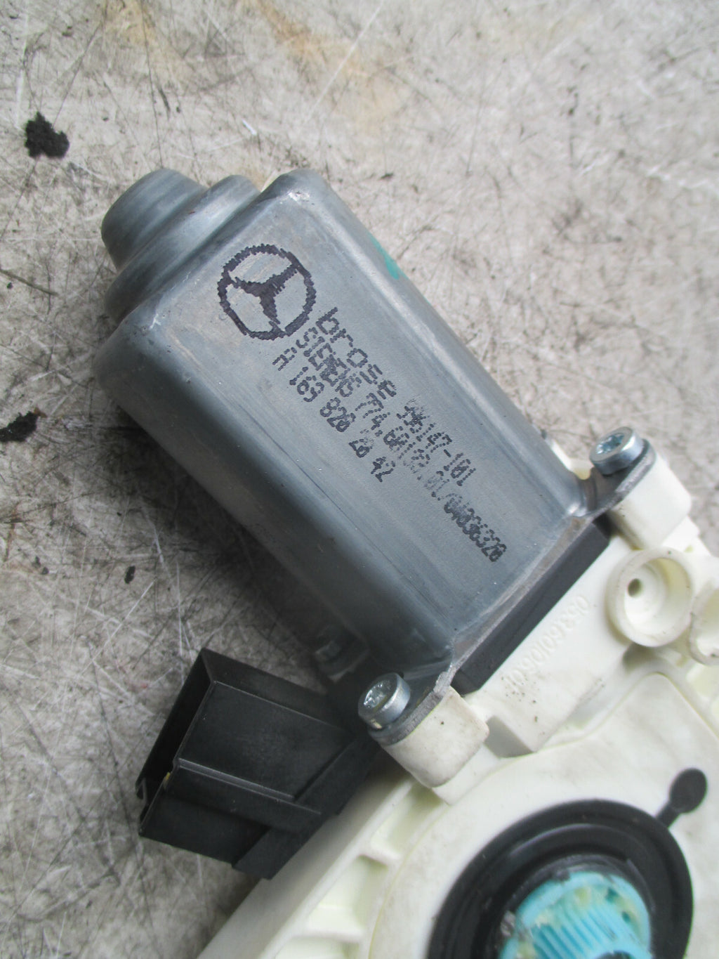 MERCEDES BENZ A CLASS W169 2006 NSR PASSENGER SIDE REAR WINDOW MOTOR A1698202042