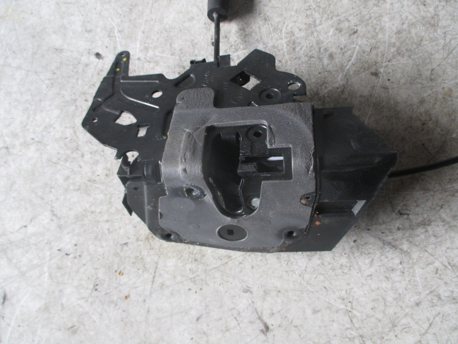 JAGUAR XE 2016 OSR DRIVER SIDE REAR DOOR LOCK GX7324994CC