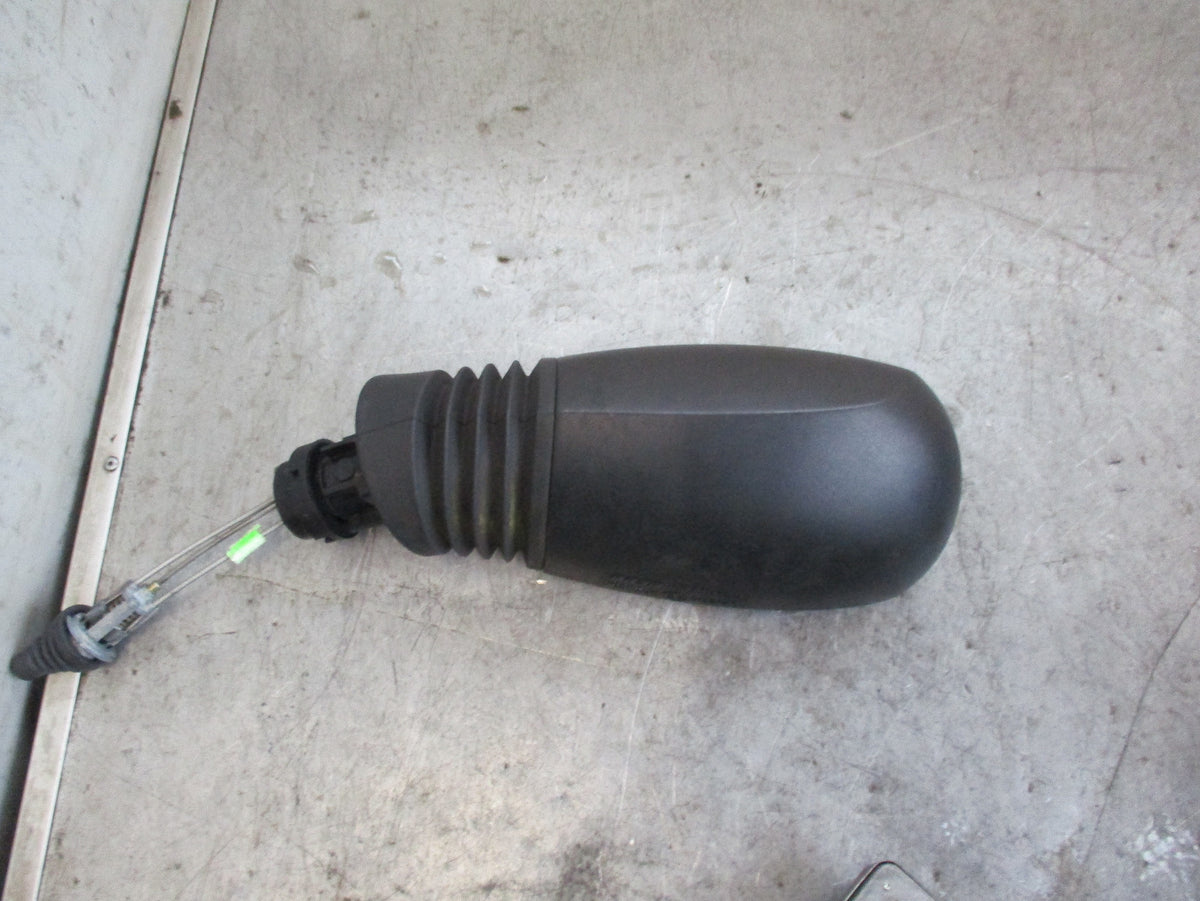 FIAT PUNTO NS PASSENGER SIDE MANUAL WING MIRROR E11026289