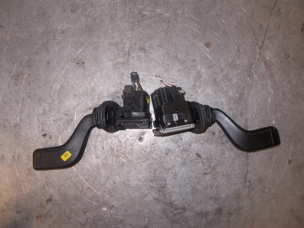 VAUXHALL VECTRA B 2002 HEADLIGHT WIPER STALKS 090243395501