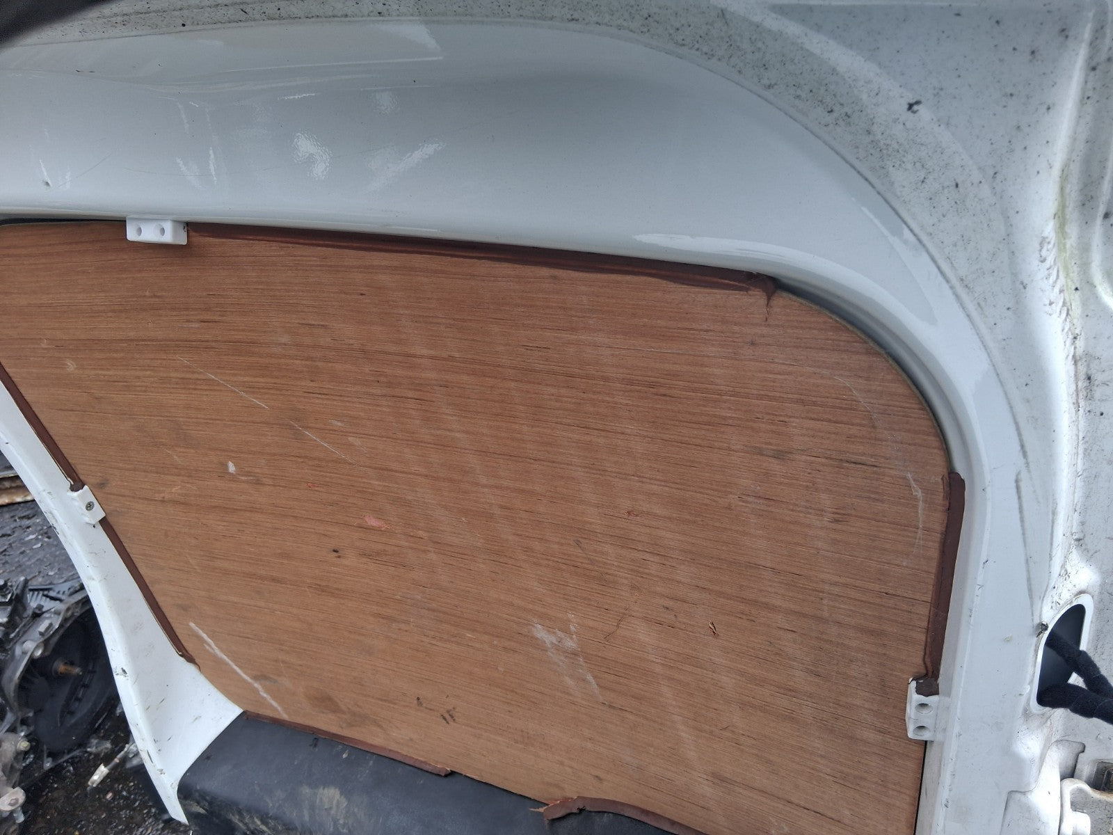 2013 FIAT DOBLO MK2 NSR PASSENGER SIDE REAR LEFT COMPLETE DOOR WHITE