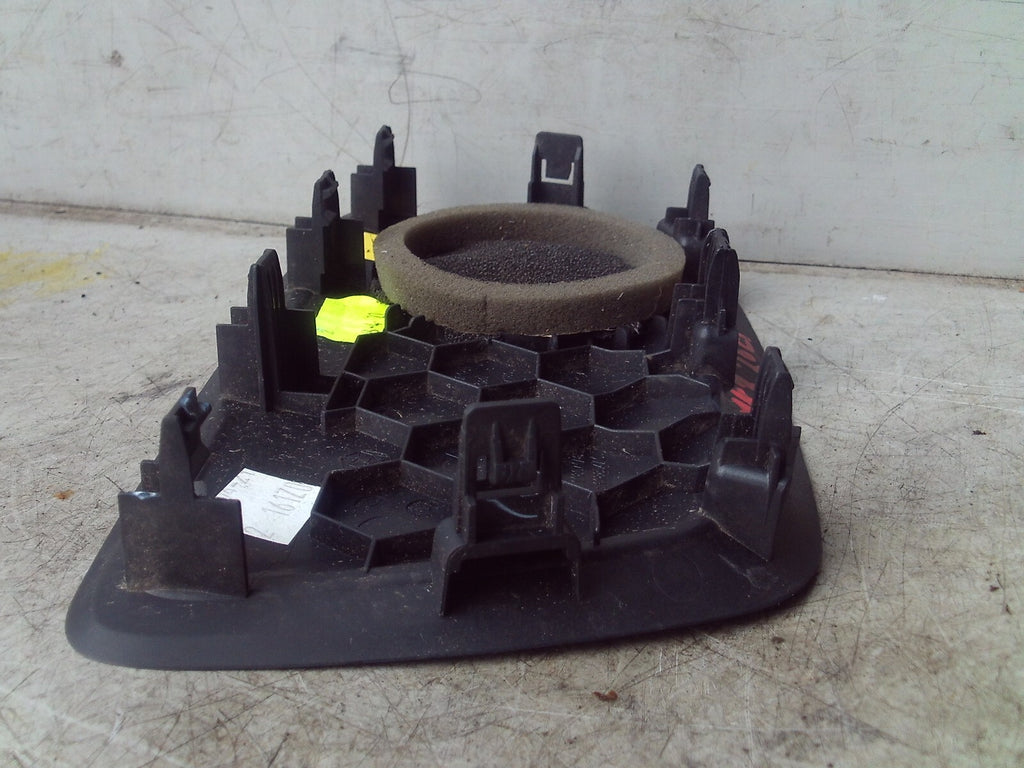2021 CITROEN C4 MK3 SPEAKER COVER DRIVER SIDE RIGHT HAND SIDE 9835597180