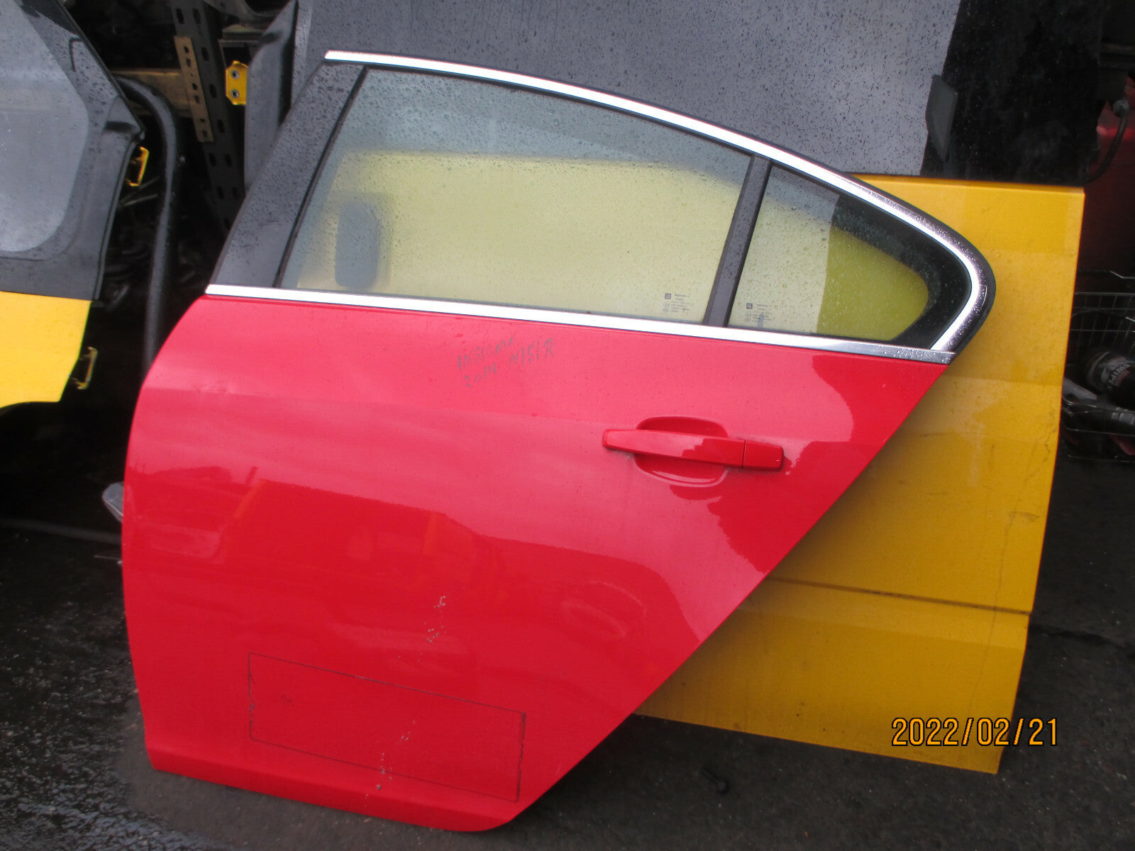 VAUXHALL INSIGNIA A 2014 NSR PASSENGER SIDE REAR DOOR COMPLETE RED