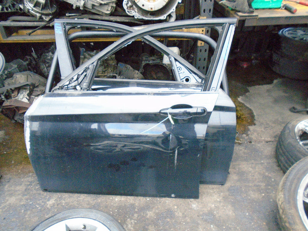 BMW 1 SERIES F20 2015 LCI FACELIFT NSF PASSENGER SIDE FRONT BARE DOOR BLACK