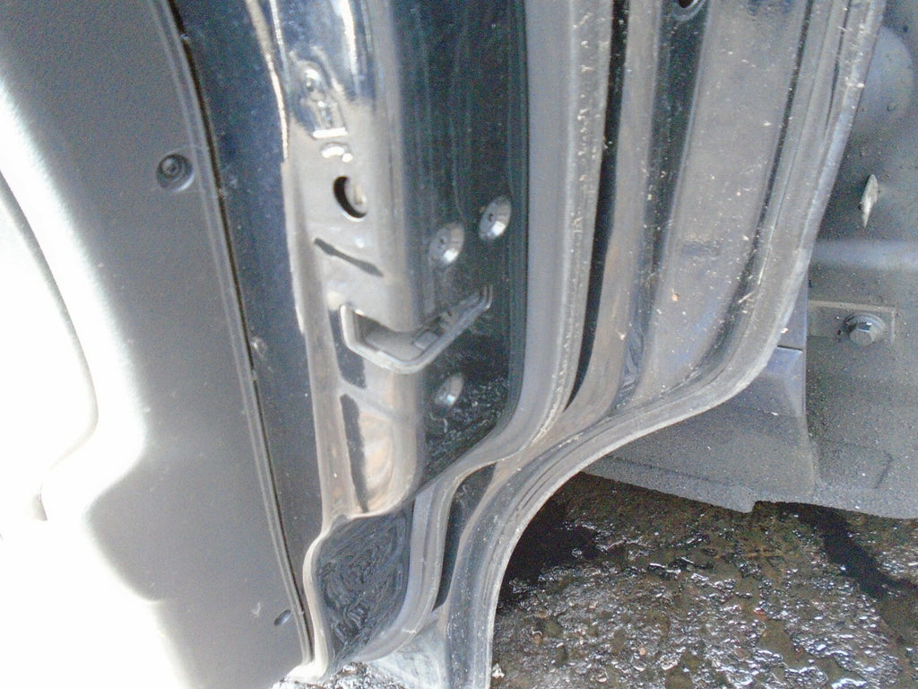 FORD MONDEO MK4 PREFACELIFT 2010 OSR DRIVER REAR COMPLETE DOOR PANTHER BLACK