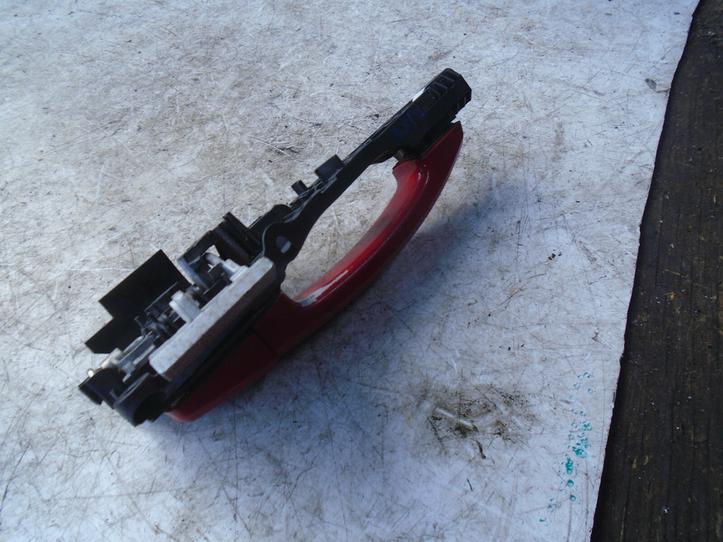 VAUXHALL INSIGNIA A 2014 OSF DRIVER SIDE FRONT DOOR EXTERIOR HANDLE RED