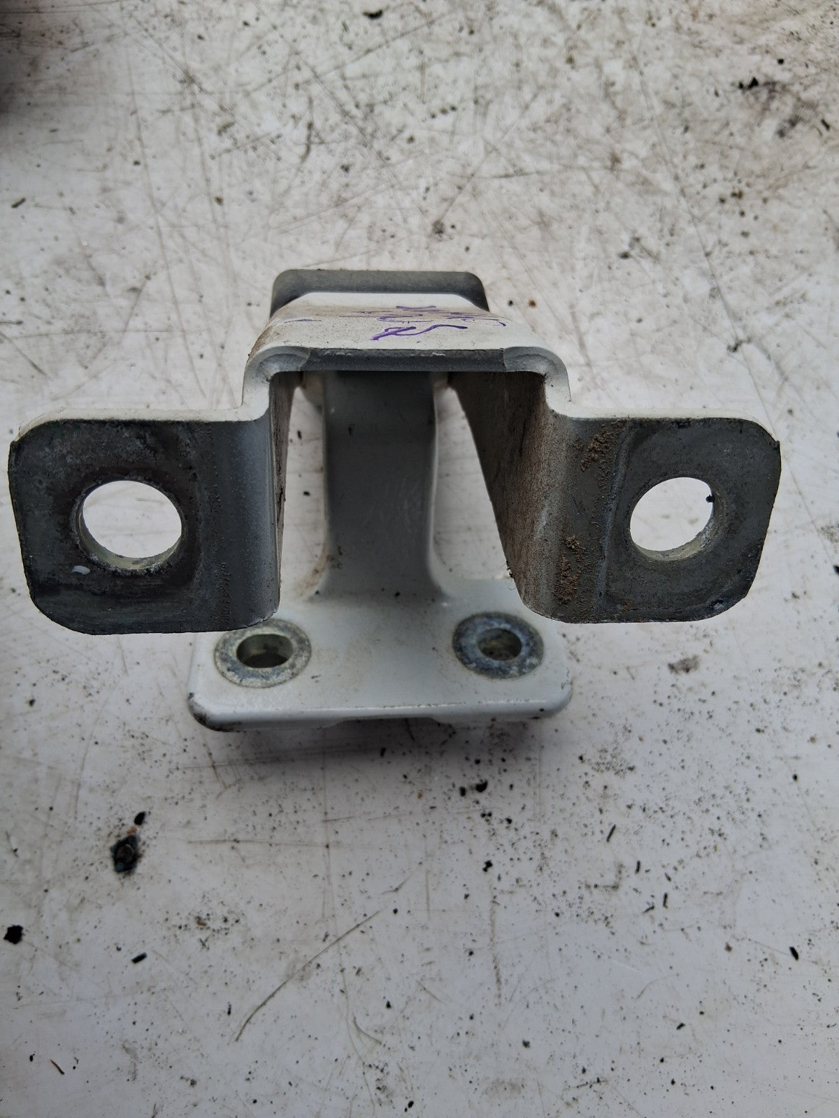 2020 RENAULT KANGOO MK2 NSR PASSENGER SIDE LEFT REAR DOOR HINGE KU2S74A1119