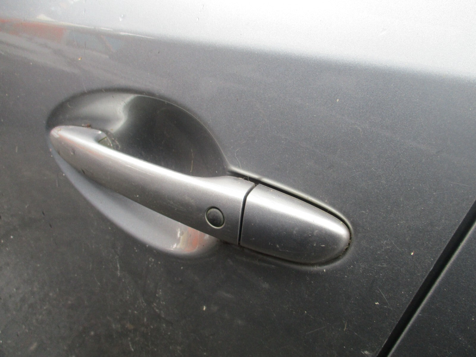 2013 MAZDA CX 5 MK1 NSF PASSENGER SIDE FRONT EXTERIOR DOOR HANDLE SILVER P38