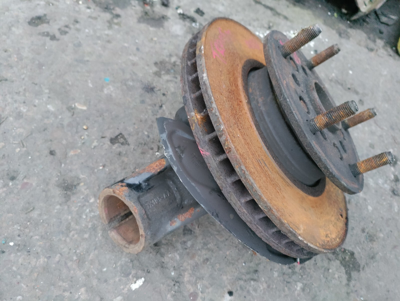 2021 FORD TRANSIT 350 MK8 FWD 2.0 DIESEL OSF DRIVER SIDE FRONT WHEEL HUB