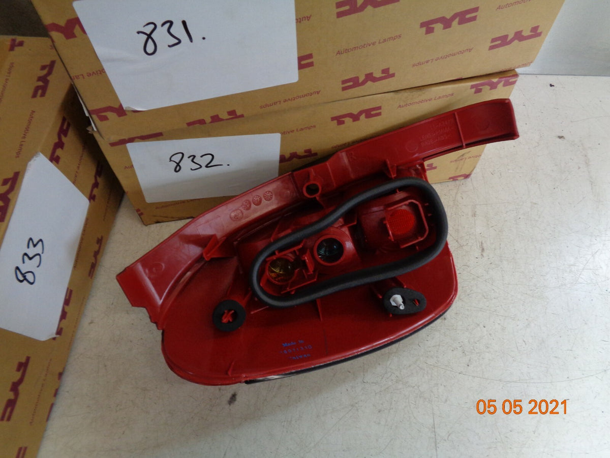 PEUGEOT 306 SW WAGON ESTATE 1997 2003 OSR DRIVER REAR LIGHT 478735561 11A247012B