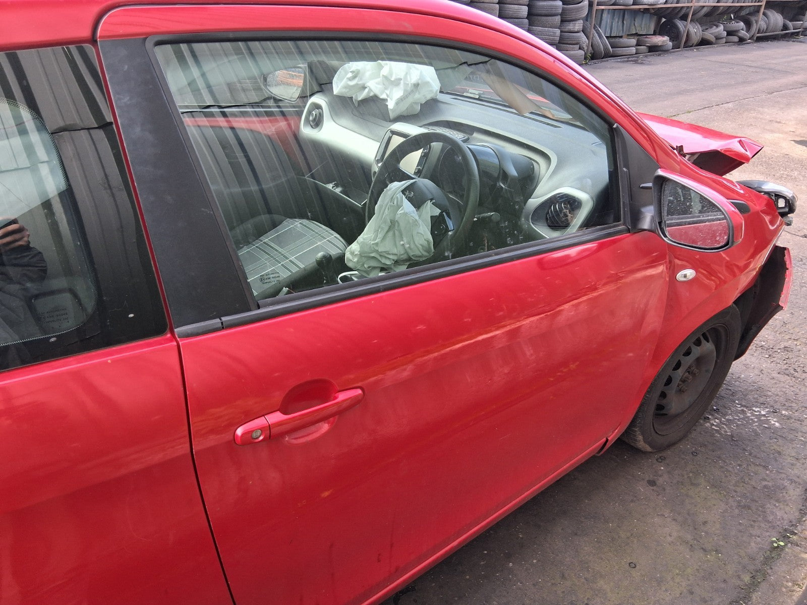2016 PEUGEOT 108 MK2 OSF DRIVER SIDE FRONT RIGHT BARE DOOR SCARLET RED KJH