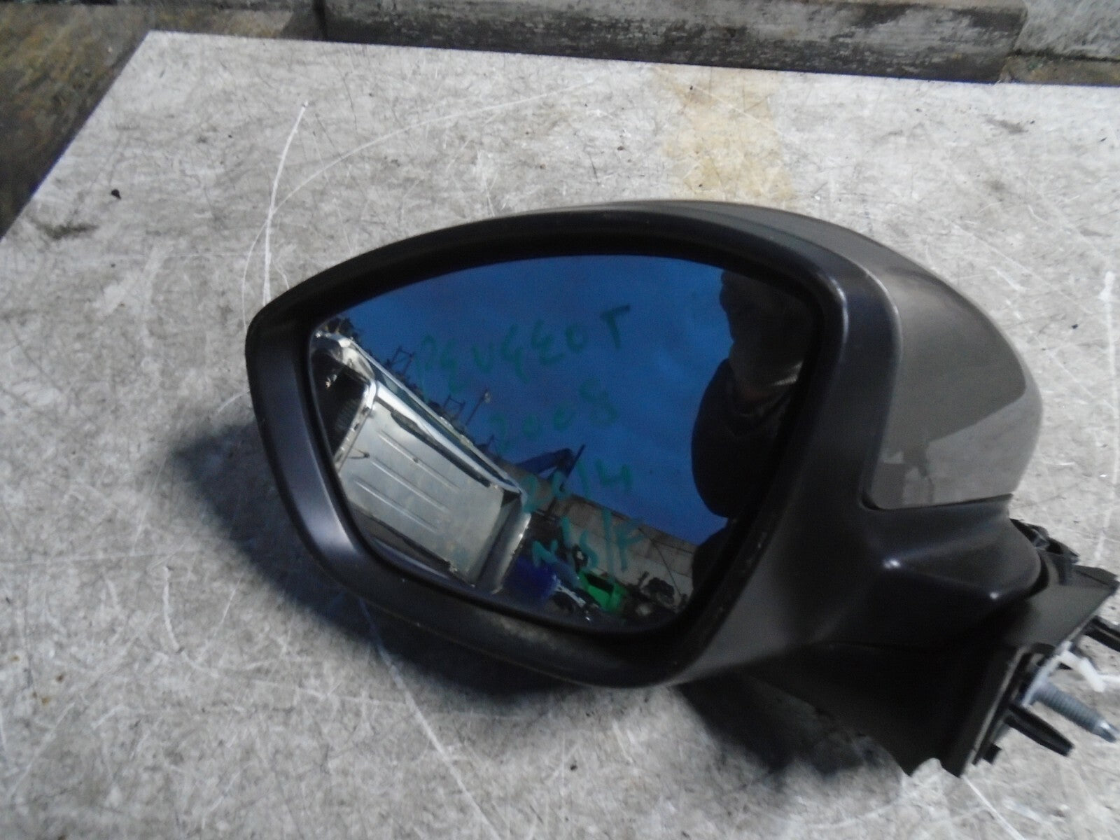 PEUGEOT 2008 2014 MK1 NSF FRONT PASSENGER SIDE WING MIRROR