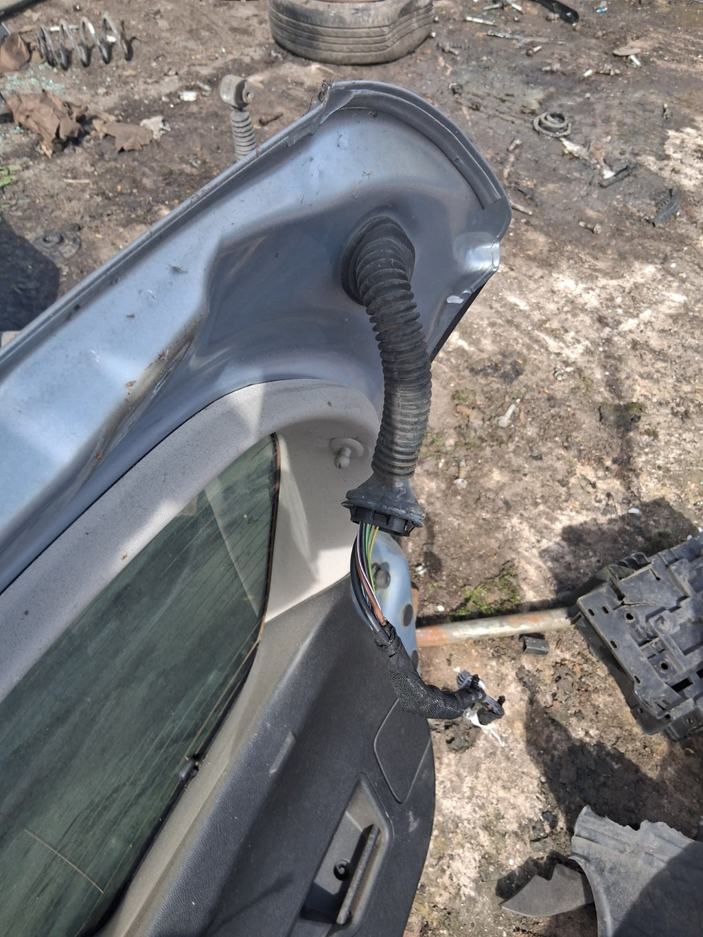 2013 VAUXHALL ASTRA J HATCHBACK REAR BARE TAILGATE BOOTLID GREY
