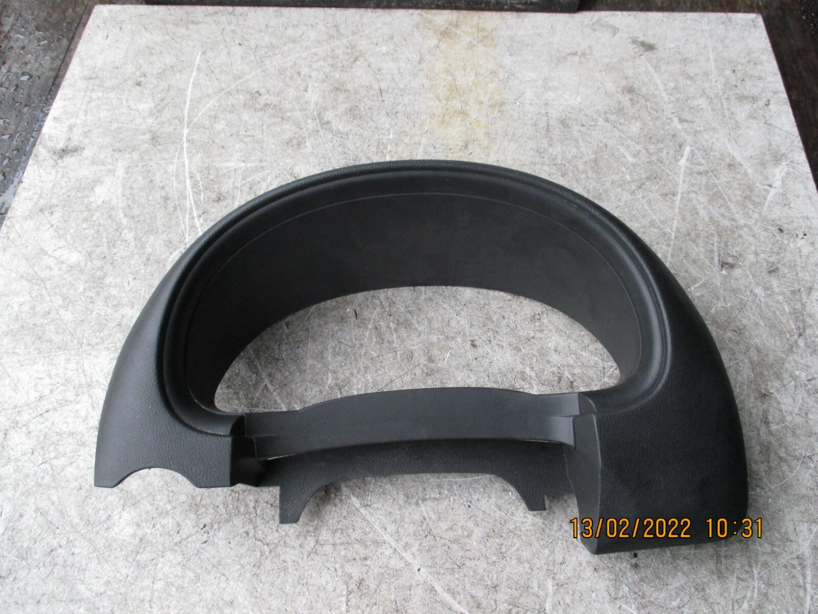NISSAN MICRA 2014 MK4 2014 SPEEDOMETER INSTRUMENT CLUSTER SURROUND TRIM