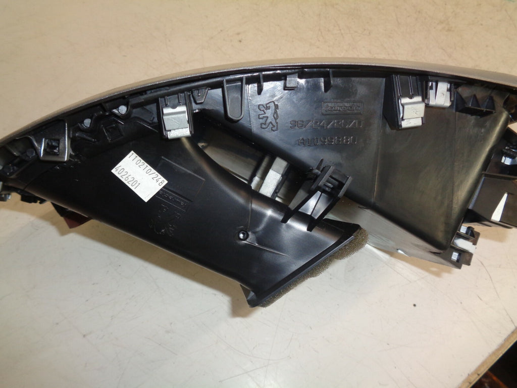 PEUGEOT 207 2006-12 CENTRE DASHBOARD & AIR VENT 96724726ZD