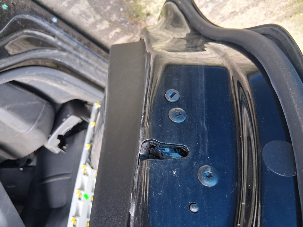 2021 CITROEN C3 MK3 OSR DRIVER SIDE REAR RIGHT DOOR LOCK MECHANISM