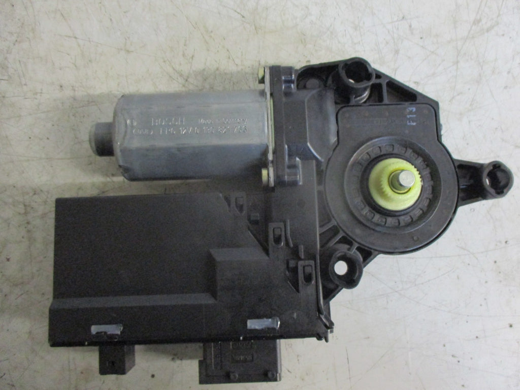 PEUGEOT 307 OSF DRIVERS SIDE FRONT ELECTRIC WINDOW MOTOR 9637130680